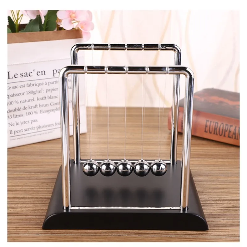 مهد نيوتن من الفولاذ، لعبة حرك - مراجعة Newton Cradle Large وسعره
